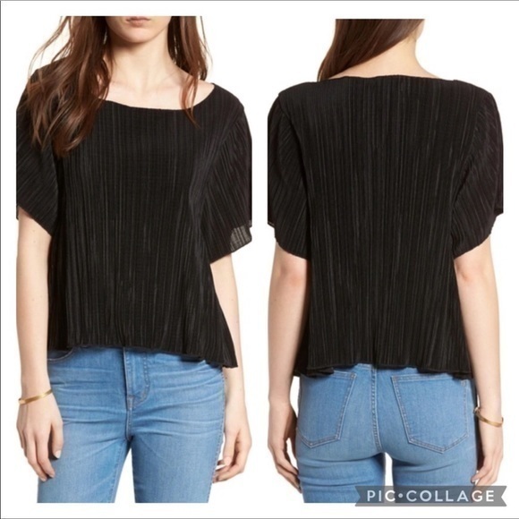 NWT Madewell  Black Micro Pleat Short Sleeve Top - Picture 1 of 8